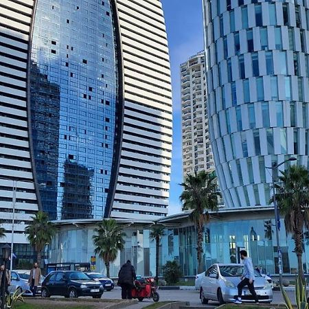 Black Sea Apartments Alliance Palace Батумі Екстер'єр фото